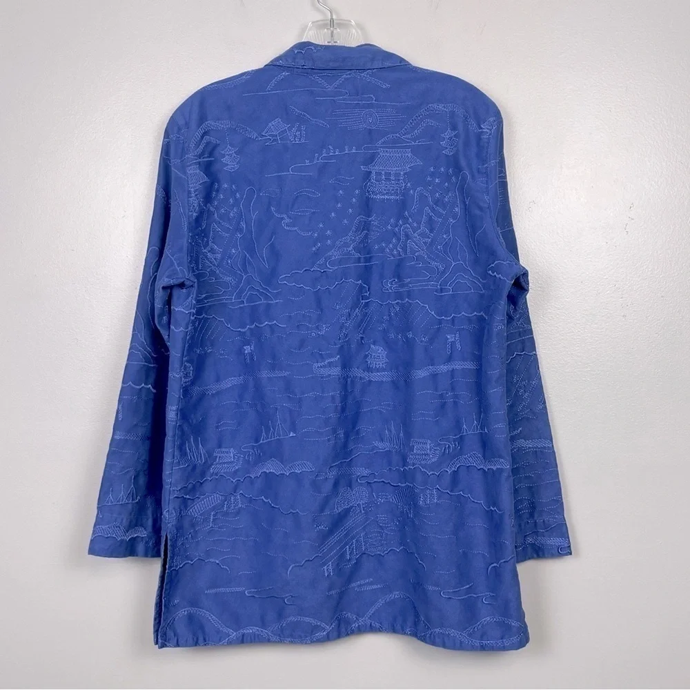 Chico’s blue Asian landscape embroidered button front tunic length shirt, medium